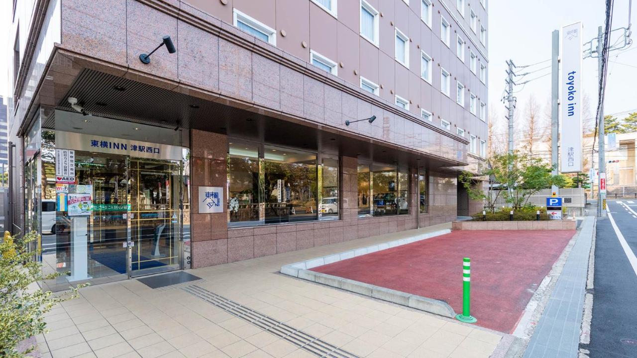 Toyoko Inn Tsu Eki Nishi Guchi Buitenkant foto