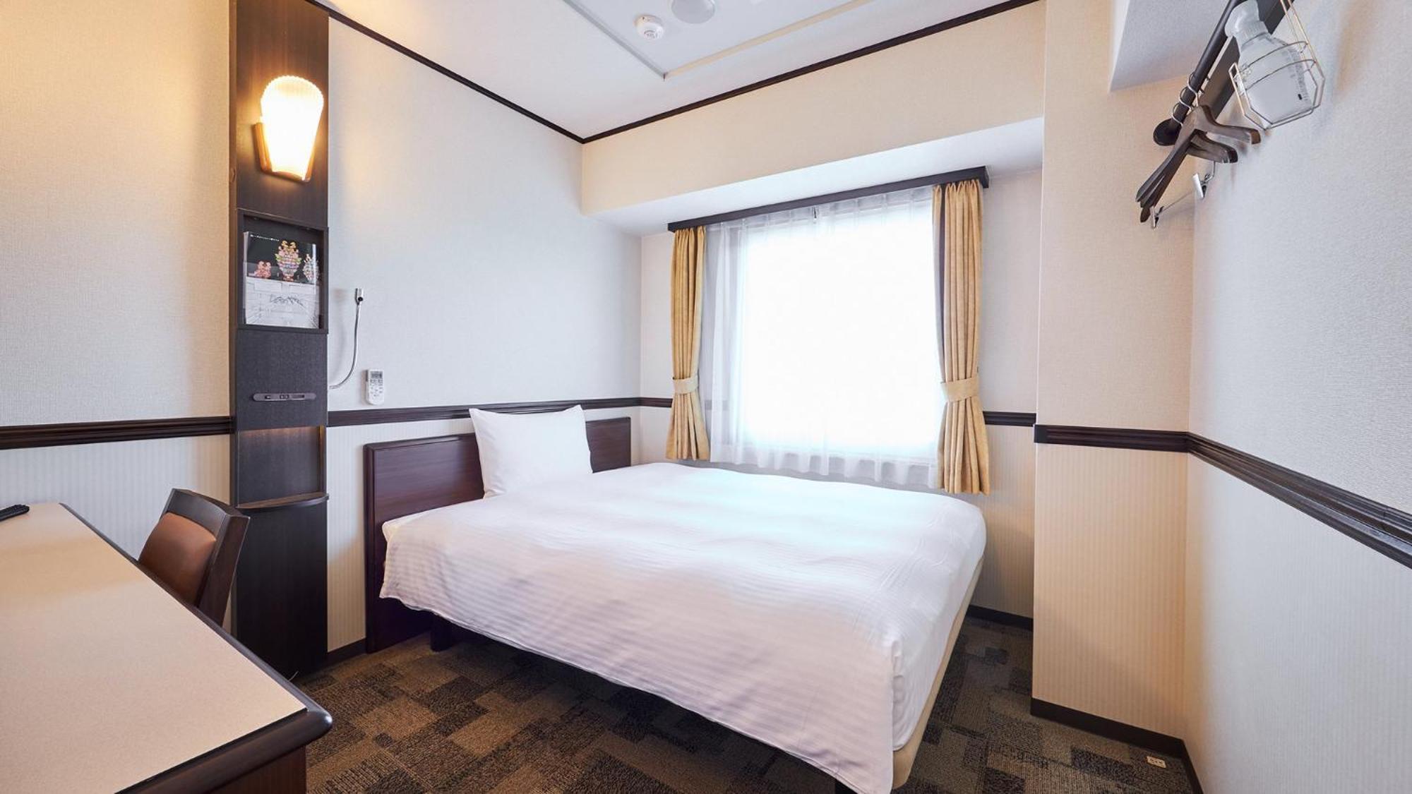Toyoko Inn Tsu Eki Nishi Guchi Buitenkant foto